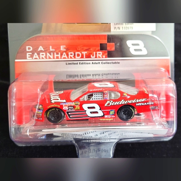 Dale Earnhardt, Jr. #8 Bud Budweiser 2006 Chevy Monte Carlo Diecast Scale 1:64 - Picture 1 of 8